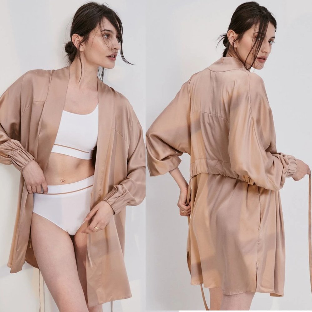 Lunya Washable Silk Robe XS/S Otium Tan Self Tie Belt Hypoallergenic Sleepwear